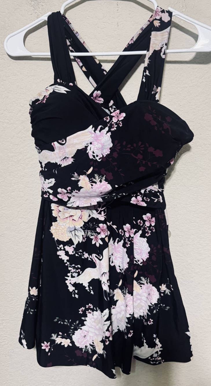 Cocopear sz M Womens Crossover One-Piece Swim dress Swimsuit Built in Bra pin-up